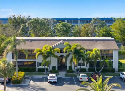 8171 S Woods Cir #8, Fort Myers, FL 33919