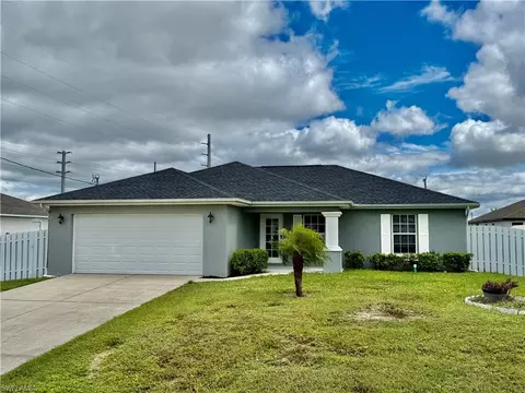 2307 NW 7th Pl, Cape Coral, FL 33993