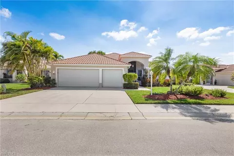 2060 Corona Del Sire Dr, North Fort Myers, FL 33917