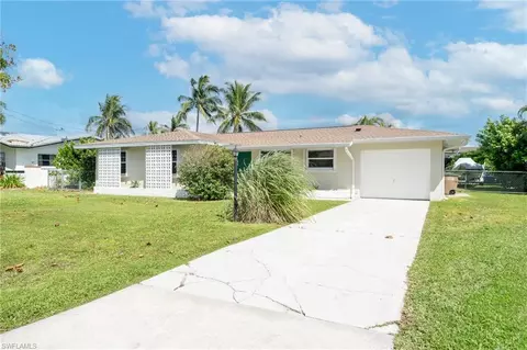 5831 SW 1st Ct, Cape Coral, FL 33914