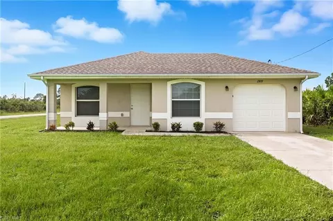 2809 68th St W, Lehigh Acres, FL 33971