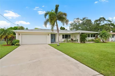5810 SW 1st Ct, Cape Coral, FL 33914