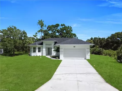 404 W 15th St, Lehigh Acres, FL 33972