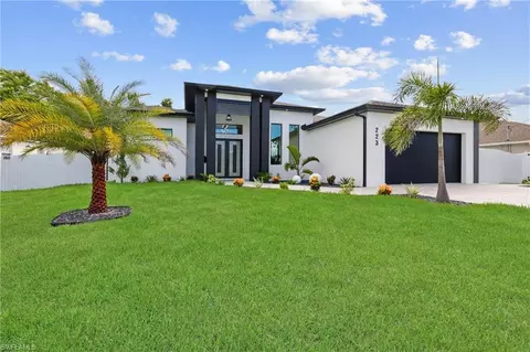 223 NW 4th Ave, Cape Coral, FL 33993