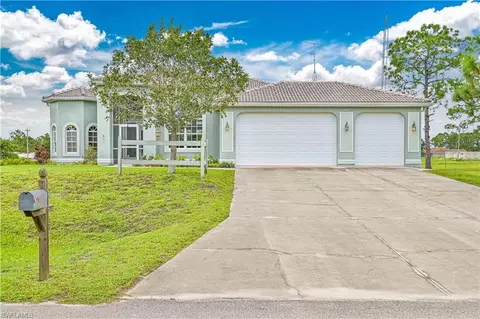 735 Troy Ave, Lehigh Acres, FL 33974