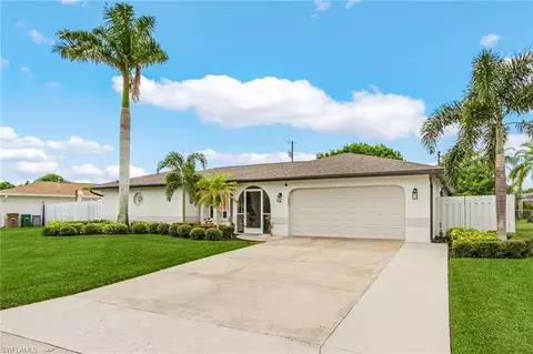 924 SE 16th St, Cape Coral, FL 33990