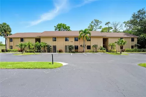 7116 Lakeridge Ct #103, Fort Myers, FL 33907