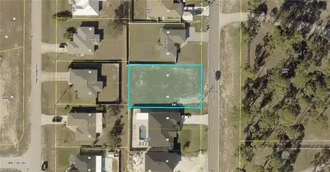 3306 Santa Barbara Blvd N, Cape Coral, FL 33993