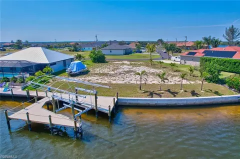 3225 NW 46th Ave, Cape Coral, FL 33993