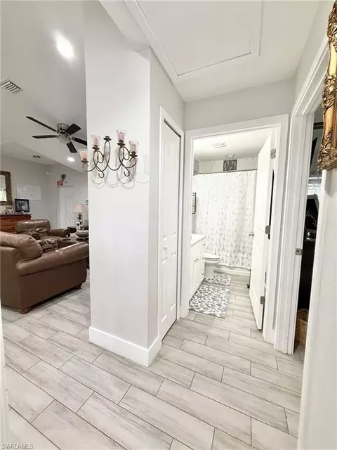 3454 NE 11th Ave, Cape Coral, FL 33909