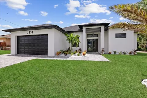 3532 SW 8th Pl, Cape Coral, FL 33914