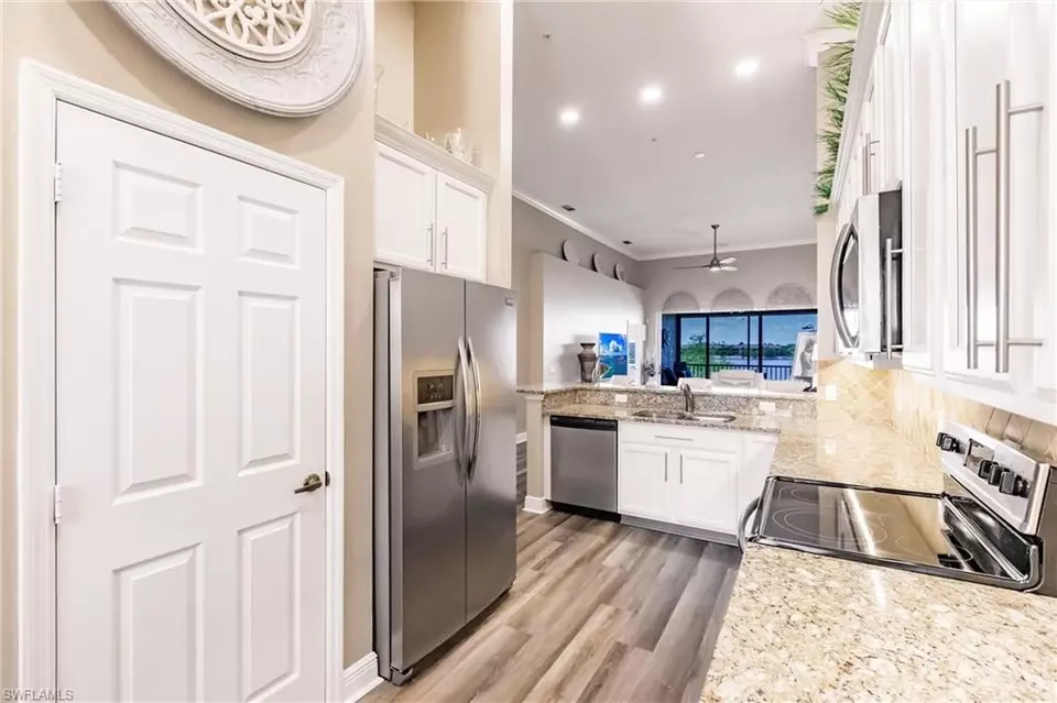 Kitchen - 28418 Altessa Way #203, Bonita Springs, FL 34135 photo 3 of 4