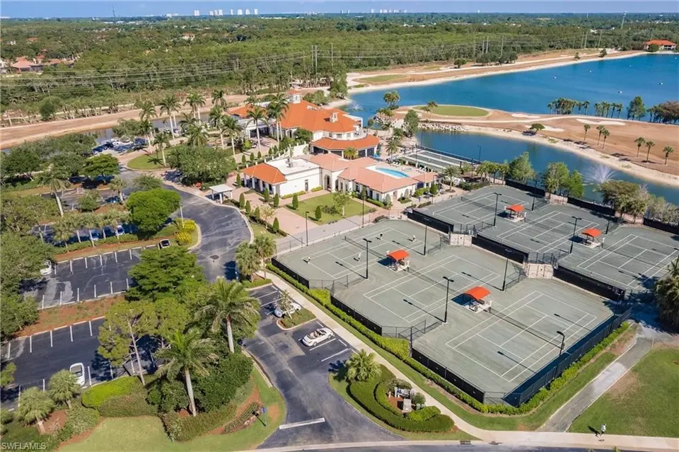 View/Area - 28418 Altessa Way #203, Bonita Springs, FL 34135 photo 4 of 6