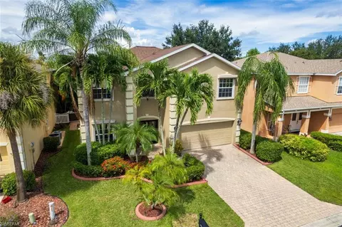 8916 Fawn Ridge Dr, Fort Myers, FL 33912