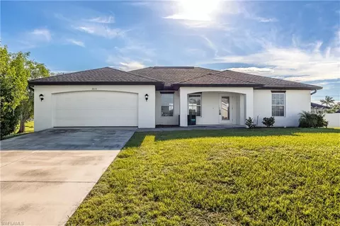 2611 NE 2nd Pl, Cape Coral, FL 33909