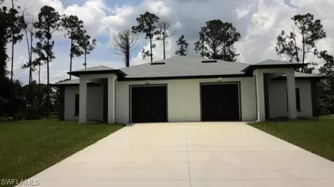 5228-5230 27th St SW, Lehigh Acres, FL 33973