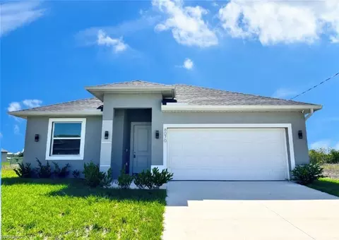 8070 Marsh Cir, Labelle, FL 33935