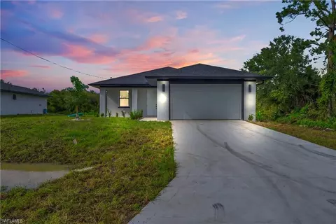 3222 53rd St W, Lehigh Acres, FL 33971