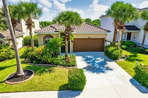2569 Keystone Lake Dr, Cape Coral, FL 33909
