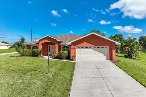 4920 Brookfield St, Lehigh Acres, FL 33971