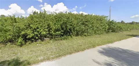 427 Parnell Ave, Lehigh Acres, FL 33974