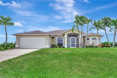 912 NW 3rd Ave, Cape Coral, FL 33993
