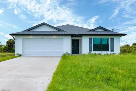 2901 69th St W, Lehigh Acres, FL 33971