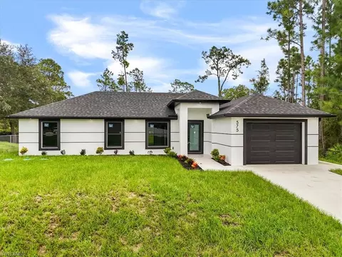 575 Beach Ave S, Lehigh Acres, FL 33974