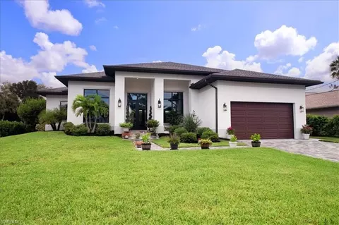 27025 Belle Rio Dr, Bonita Springs, FL 34135