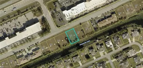910 SW 4th St, Cape Coral, FL 33991