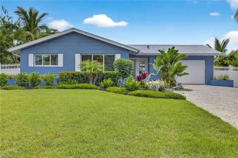 1643 Bunting Ln, Sanibel, FL 33957