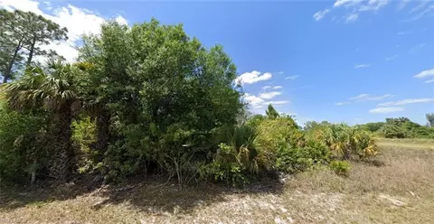 5905 Susan Ave N, Lehigh Acres, FL 33971