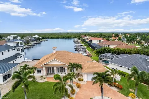 4310 Sands Blvd, Cape Coral, FL 33914