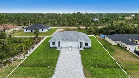 420-422 Grant Blvd, Lehigh Acres, FL 33974