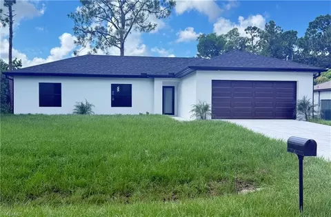 817 Coffield Ave, Lehigh Acres, FL 33974