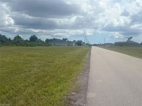 4121 NW 36th Ave, Cape Coral, FL 33993
