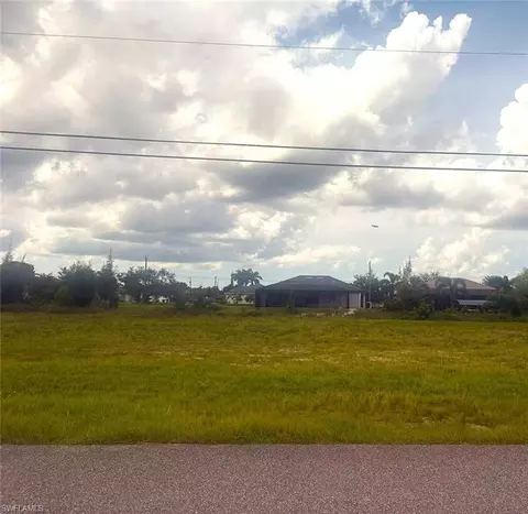 1708 SW 17th Ave, Cape Coral, FL 33991