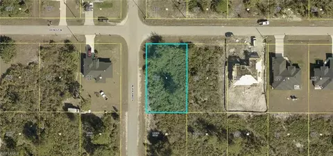 2621 40th St W, Lehigh Acres, FL 33971