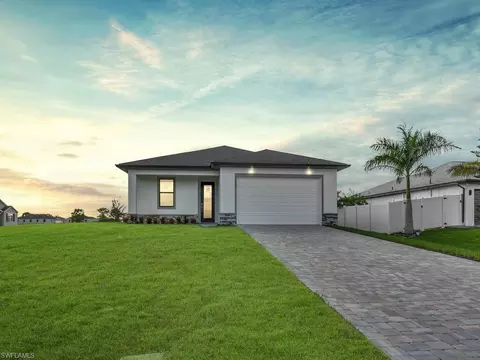 2454 NW 9th Ter, Cape Coral, FL 33993