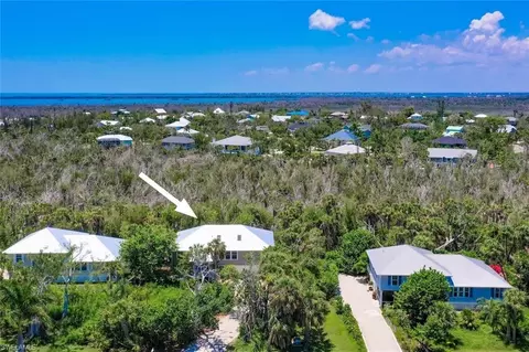 1846 Farm Trl, Sanibel, FL 33957