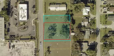 Fairview Ave, Fort Myers, FL 33905