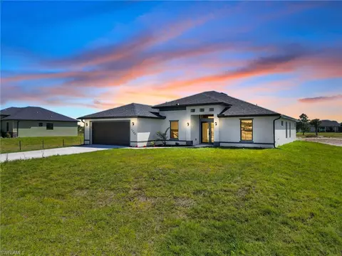 7870 19th Pl, Labelle, FL 33935