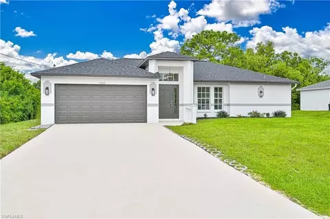 5125 30th St SW, Lehigh Acres, FL 33973