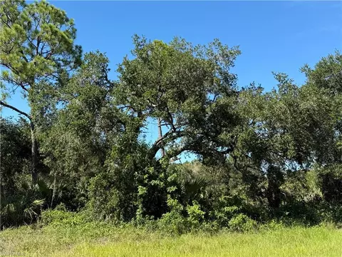 681 Avenida Del Sur, Clewiston, FL 33440