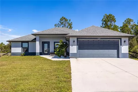 7690 18th Pl, Labelle, FL 33935