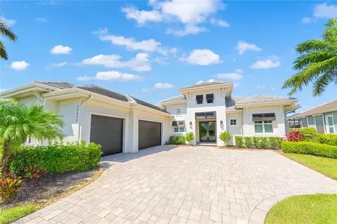 19030 Wildblue Blvd, Fort Myers, FL 33913