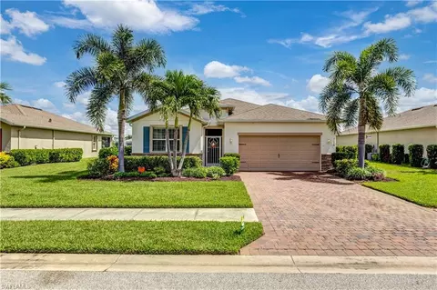3150 Amadora Cir, Cape Coral, FL 33909