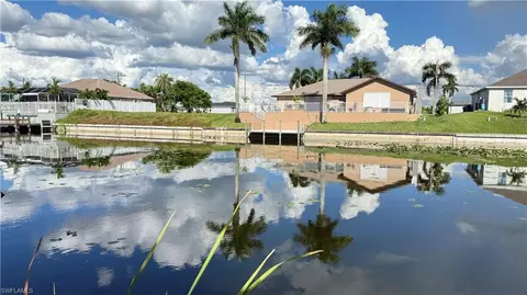 917 NW 3rd Pl, Cape Coral, FL 33993