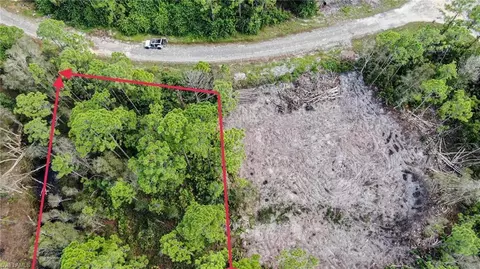 511 Ladd St, Lehigh Acres, FL 33974