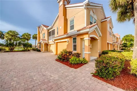 1807 Concordia Lake Cir #2105, Cape Coral, FL 33909